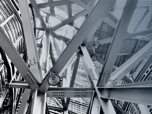 62de9b6be491d43f3c81c631_Ferro